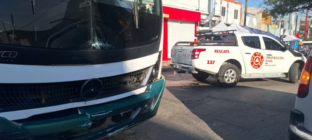 Reportan 7 lesionados tras choque en Monterrey 3 594415019 1183861123246089 1752139974597988108 n
