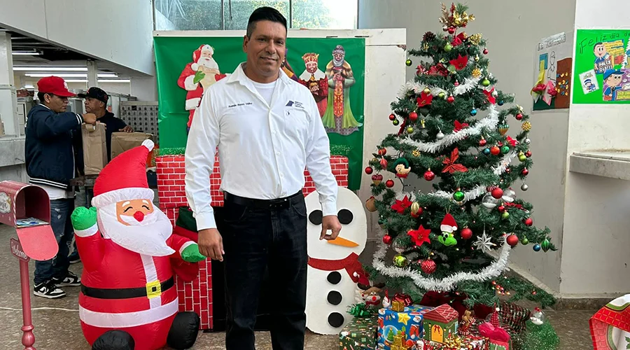 Instala SEPOMEX Reynosa buzón navideño 2 594897565 3143748565784889 7725015031328491142 n