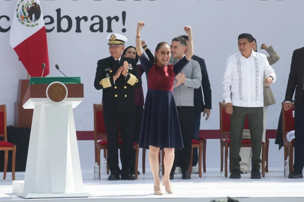 Claudia Sheinbaum celebra '7 Años de Transformación' 1 594953522 1322983296530401 8696030723236222979 n