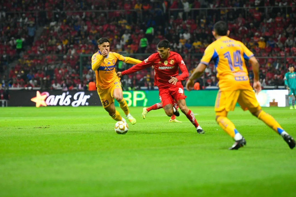 ¡Toluca consigue el ‘bi’! Derrotan a Tigres en penales 1 597155179 898029195993206 3576738468985936355 n