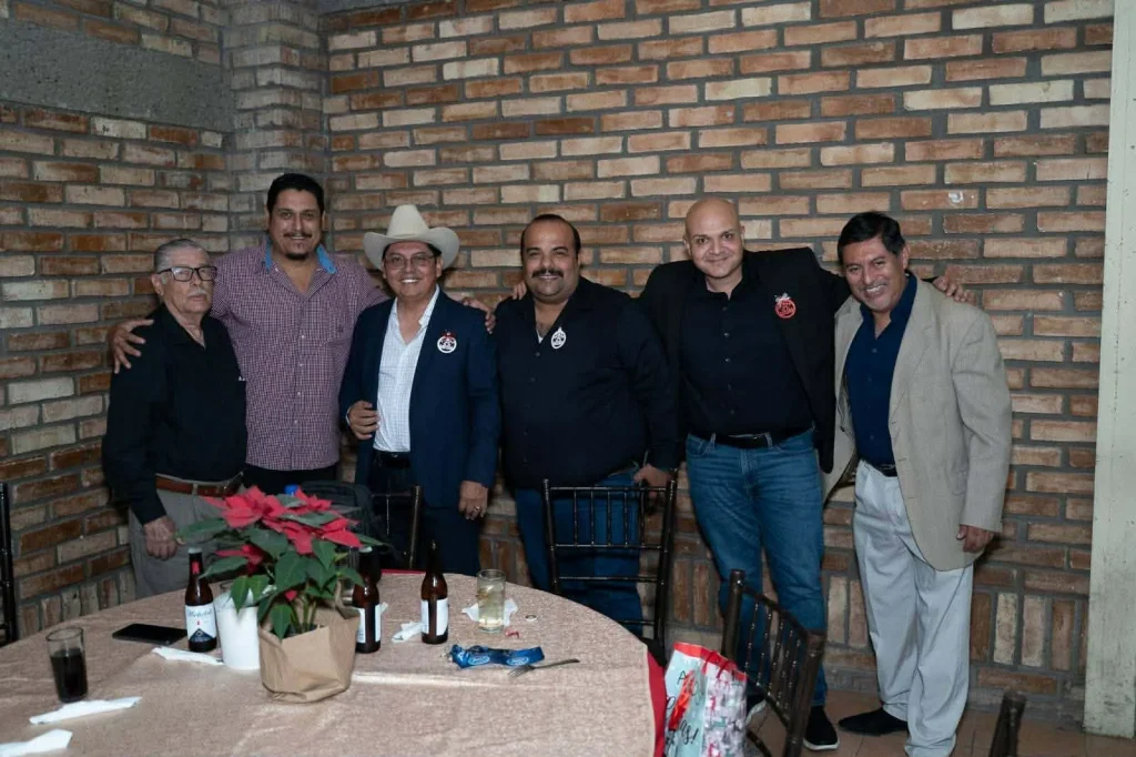 Realizan posada navideña trabajadores de Oficinas Fiscales del Estado 2 598684345 1546012666522898 6393779065100538941 n