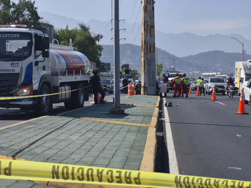Hombre pierde la vida en accidente automovilístico en Monterrey 2 605331014 857349997153780 6558081396521539419 n