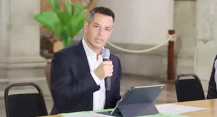 ALEJANDRO MURAT 88