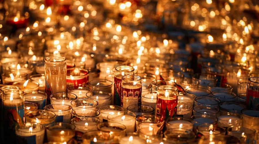 Acuden 32 mil personas a festejo Guadalupano en Monterrey
