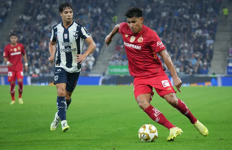 Rayados saca ventaja en la ida y sueñan con la final 7 GALLARDO 9