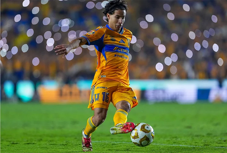 Tigres saca mínima ventaja en la ida de la Gran Final 1 LAINDEZ B2