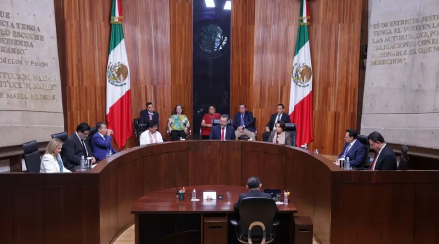 Libran a MC y funcionarios de NL por acordeones en elección judicial