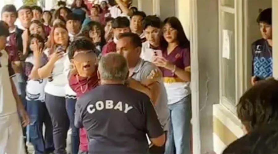 Alumno abofetea a su novia en prepa de Yucatán 1 PREPA YUCATAN