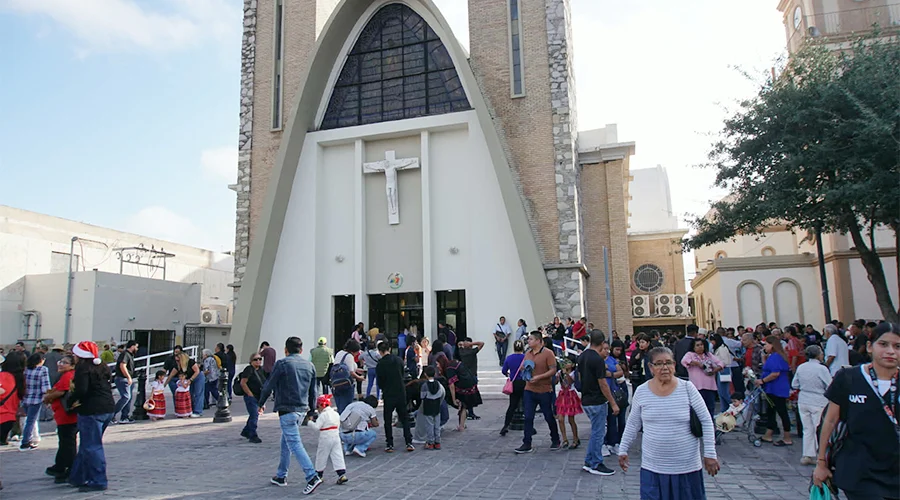 Celebran Misa Solemne a la Virgen de Guadalupe en la Concatedral de Reynosa 2 REYNOSA 11