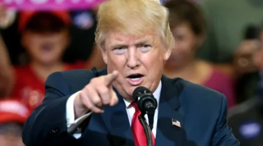 Trump exige a México resolver problema del agua ‘inmediatamente’