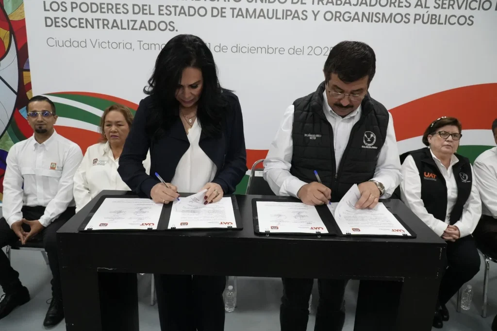 Otorgará la UAT becas a hijos de trabajadores del SUTSPET 1 WhatsApp Image 2025 12 11 at 4.48.42 PM