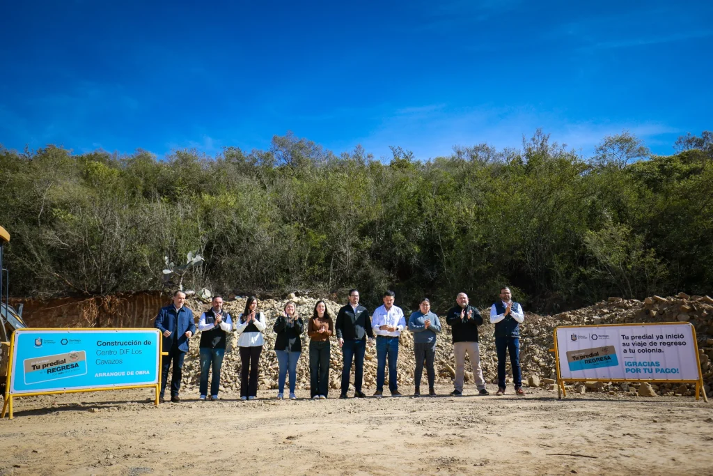 David de la Peña arranca construcción de Centro DIF en Los Cavazos 1 3a2b536f 866a 490a 8e14 b04fec8b799b