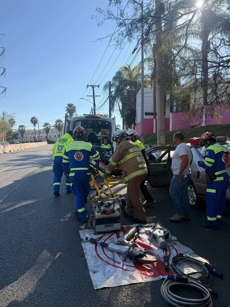 Reportan percances viales en área metropolitana; hay mas de 8 heridos 1 605503945 892460679891691 6098319475975795806 n