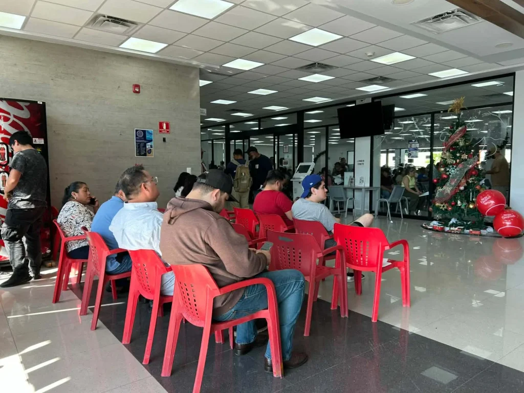 Recaudó Oficina Fiscal 4 mdp el primer día del año 1 607280886 905546645381852 5645276574725846550 n