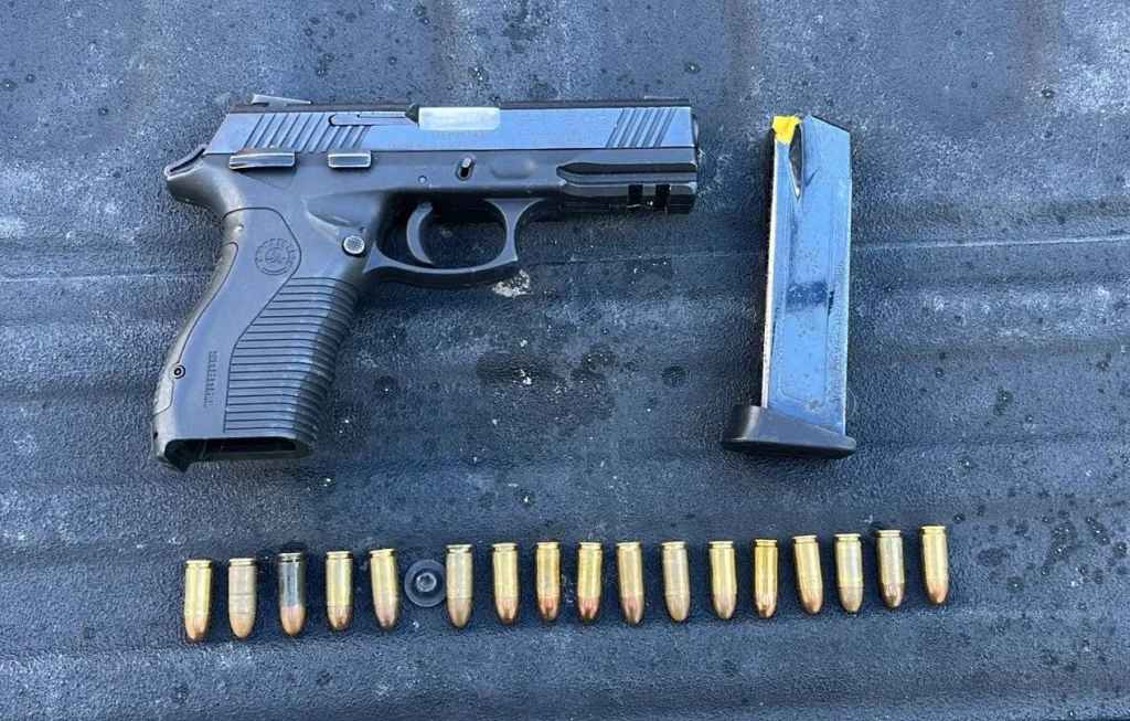 Detienen a joven con dos armas en Monterrey 1 607747290 25585291237757833 6381421570417565125 n