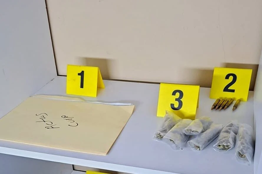 Aseguran droga durante cateos en Juárez y Santa Catarina; hay un detenido 1 608870903 812360588497620 6924969318386896492 n