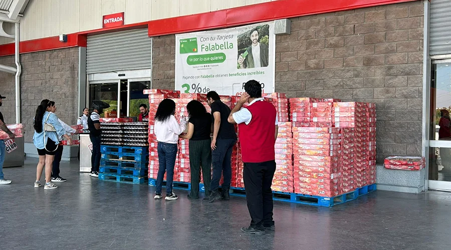 Hacen fila para comprar rosca de Reyes en Reynosa 1 609398283 1394636045507497 8384006915087553912 n