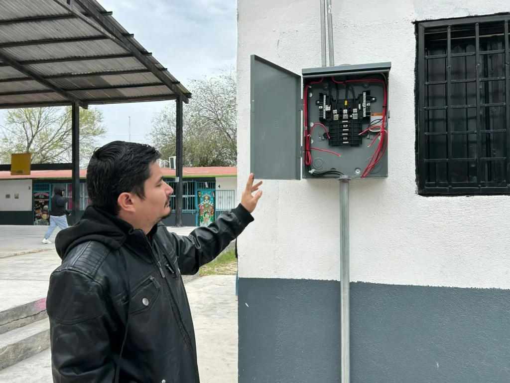 Denuncian doble robo en primaria El Chamizal 1 611581284 1144053667604008 4809606462158529015 n