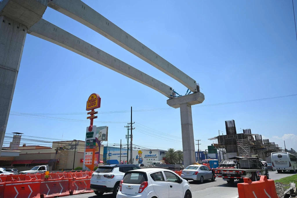 Trabajador pierde una pierna tras accidente en obras de Monorriel en San Nicolás 1 614719431 1571629157294766 3257910627945932728 n