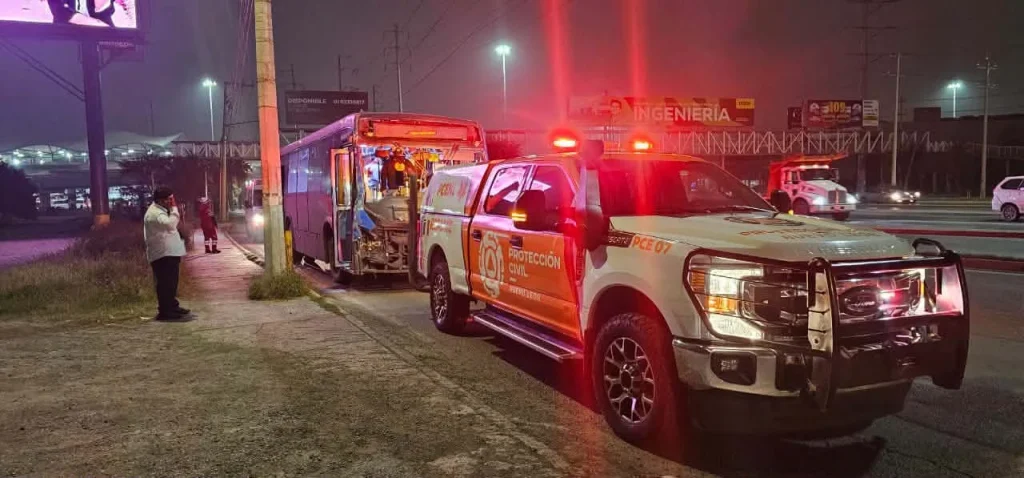 Reportan 5 lesionados tras choque de camiones en Escobedo 2 615792415 3454755024692240 6153970580650206374 n