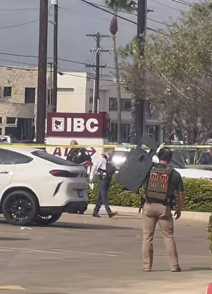 Se registra tiroteo en IBC de Mission; reportan secuestro y extorsión 1 616222421 1810776496301671 2635359179695478268 n