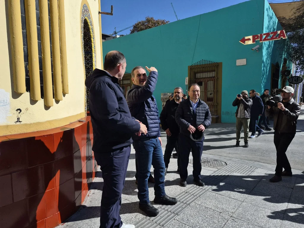 Alistan restricción de vehículos en Barrio Antiguo de Monterrey 5 619578453 4259624554352097 8142937420863117213 n