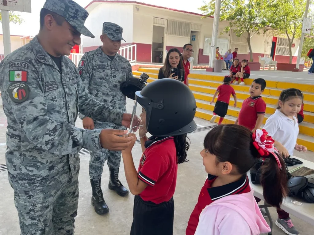 Asiste Guardia Nacional a escuelas de Tamaulipas 5 625576959 1863684447686154 7578627803615137827 n