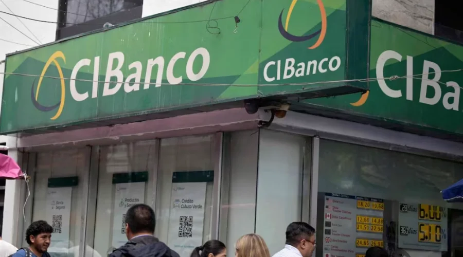 A poco más de tres meses de que, a petición propia, se revocó la licencia bancaria a CIBanco, el proceso de liquidación de la institución continúa con la desincorporación de activos, ahora mediant