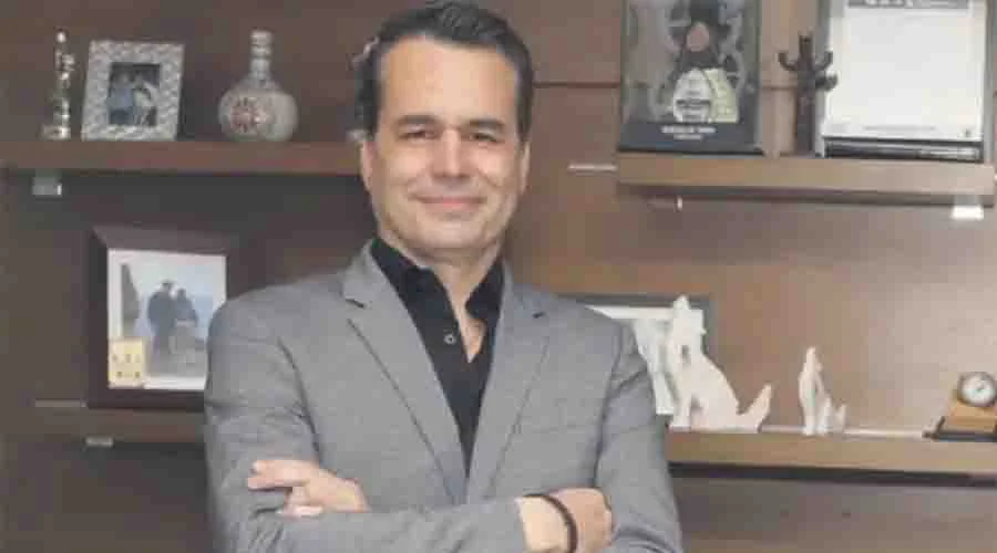 ADRIAN CORONA