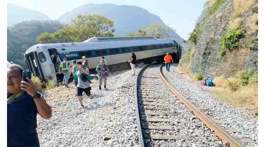 CHOQUE TREN 12