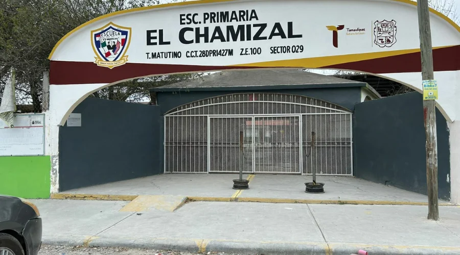 Denuncian doble robo en primaria El Chamizal
