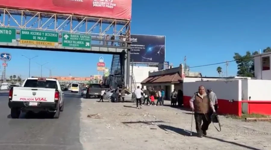 Mujer en silla de ruedas y su acompañante son arrollados en el bulevar Morelos 1 Diseno sin titulo 1