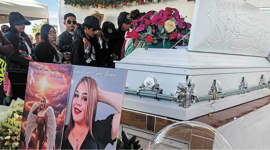 En medio de lágrimas y dolor, despiden a víctimas de Salamanca