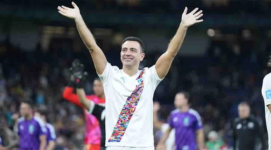 Vencen Leyendas de México en penales a Leyendas de FIFA 5 LEYENDAS FIFA 5