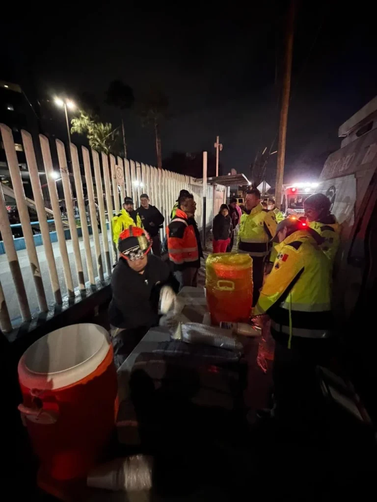 DIF Nuevo León más de 100 cobertores afuera de hospitlaes metropolitanos 5 image00001