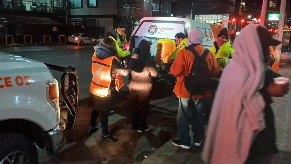 DIF Nuevo León más de 100 cobertores afuera de hospitlaes metropolitanos 1 image00007