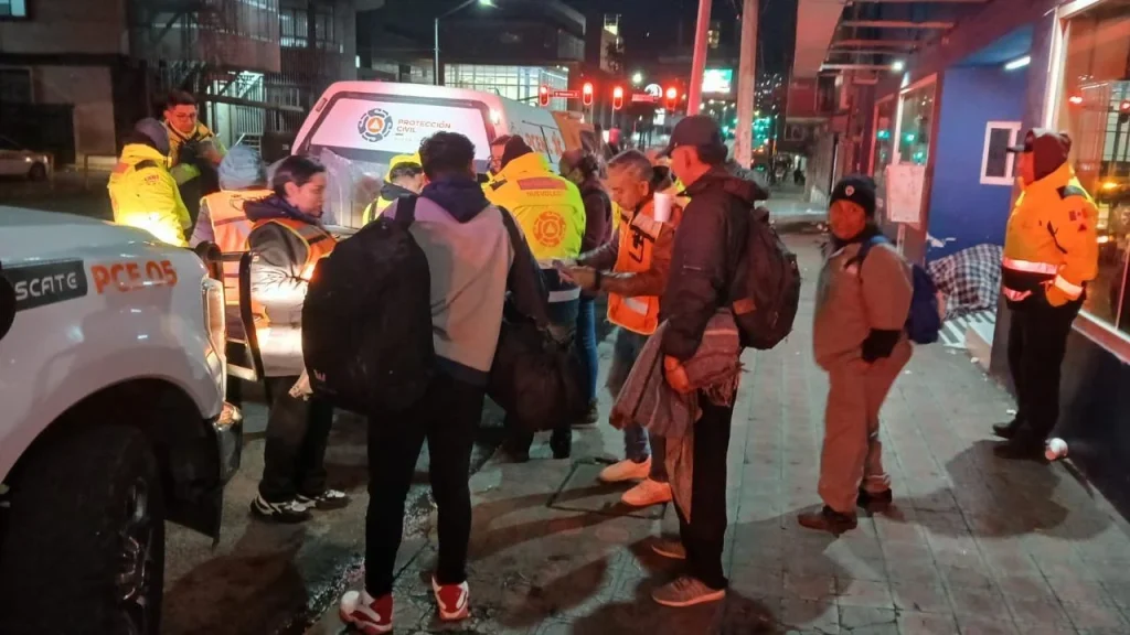 DIF Nuevo León más de 100 cobertores afuera de hospitlaes metropolitanos 3 image00009