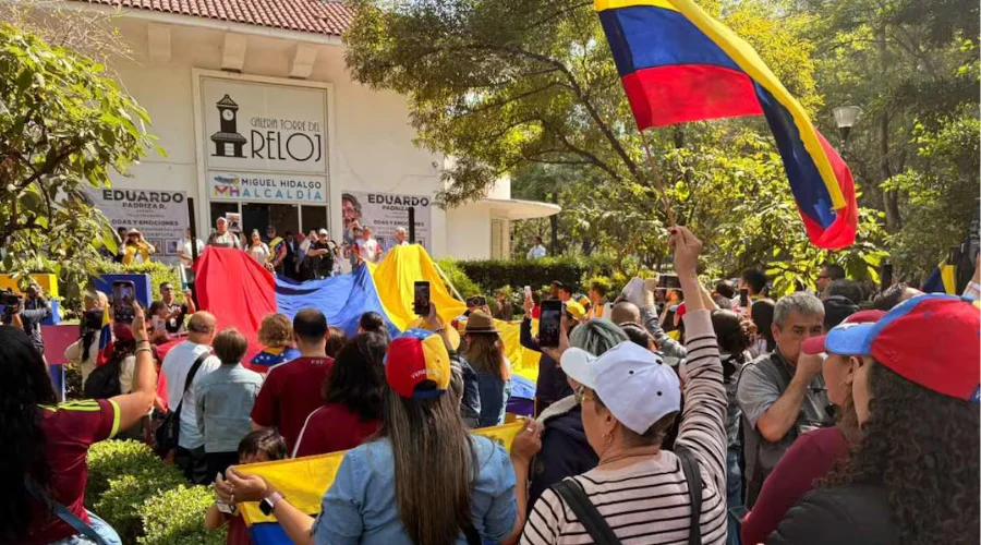 ‘Es justicia para el pueblo’; celebran captura de Maduro