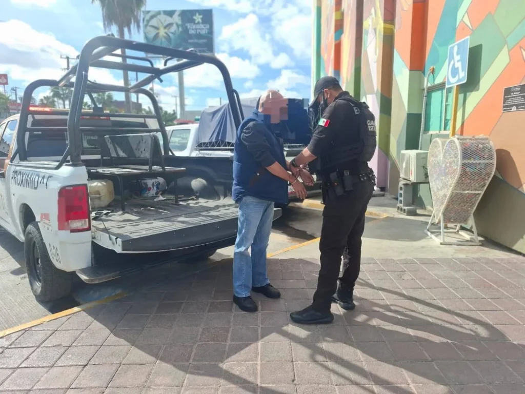 Hondureño es detenido por falta vial y remitido a oficinas de Migración 2 625328622 2305849296584020 6818441588020345916 n