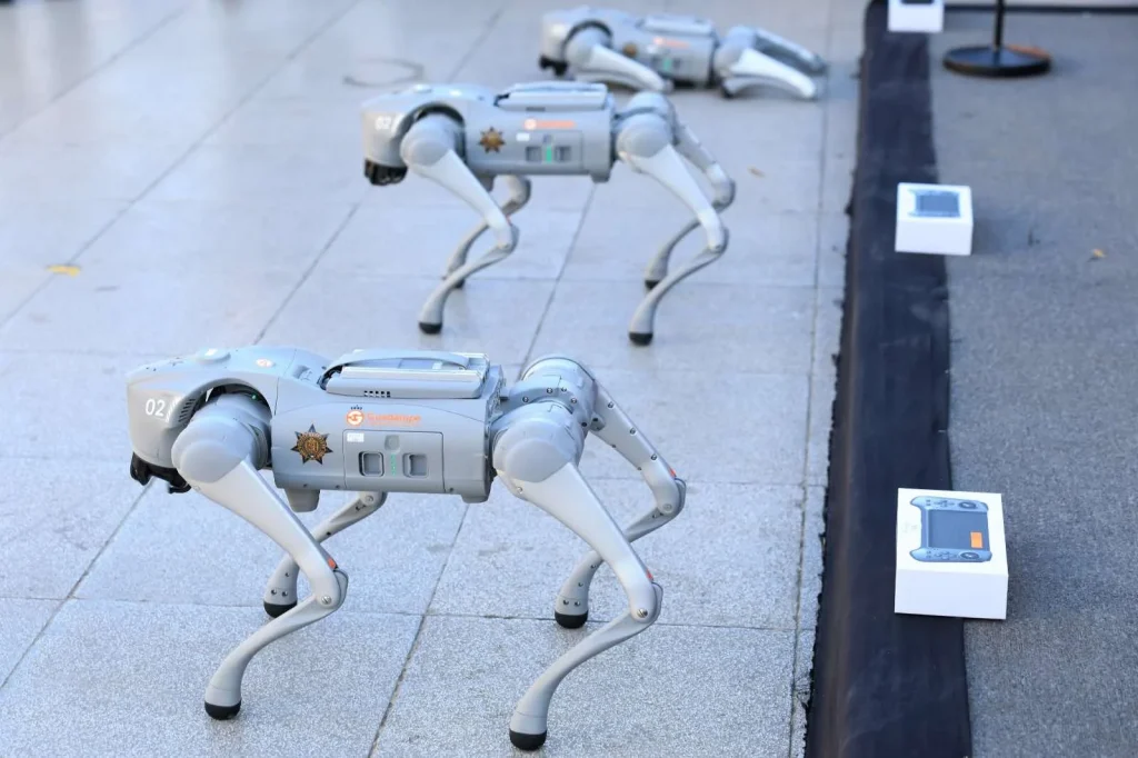 Guadalupe incorpora 4 perros robot con para reforzar la seguridad 2 625950892 921708996900355 7311490086903011915 n