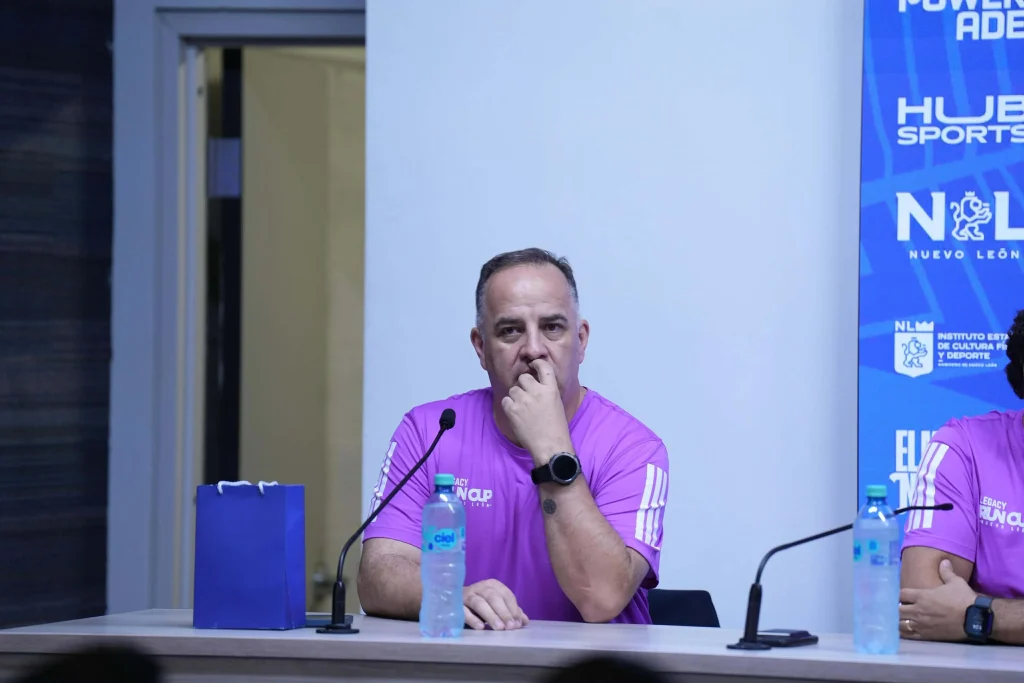 Anuncian carrera que inicia en el Universitario y termina en el BBVA 3 626628921 1600154944348677 5944211774762950596 n