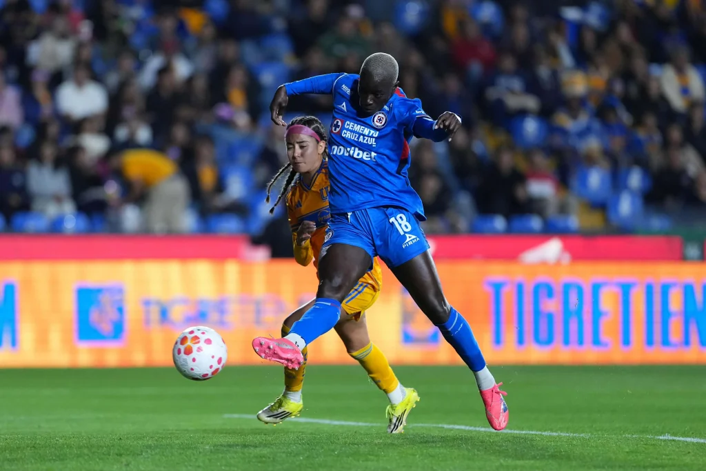 En partido de remontadas, Tigres Femenil vence a Cruz Azul 6 627153074 1919713771959256 6312499929131391245 n