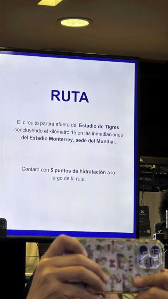 Anuncian carrera que inicia en el Universitario y termina en el BBVA 4 627989393 4380420958909576 2522652964052298278 n
