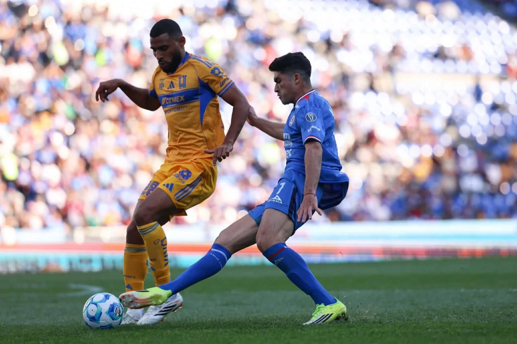 Con gol de Nico Ibáñez, Cruz Azul derrota a Tigres 1 628214522 1369135785254430 957114944823061604 n