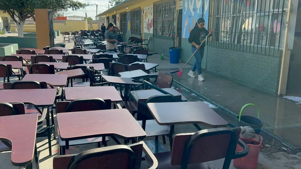 Suspenden clases por caso sospechoso de sarampión en Las Cumbres; realizan sanitización 3 629728267 1077460481208581 7077610237185043387 n