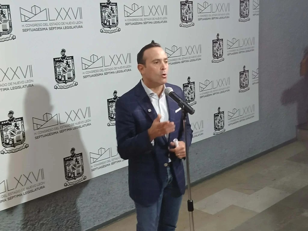 Alargan debate sobre presupuesto en Congreso de Nuevo León 2 633005211 884985254150541 3141122955864134571 n
