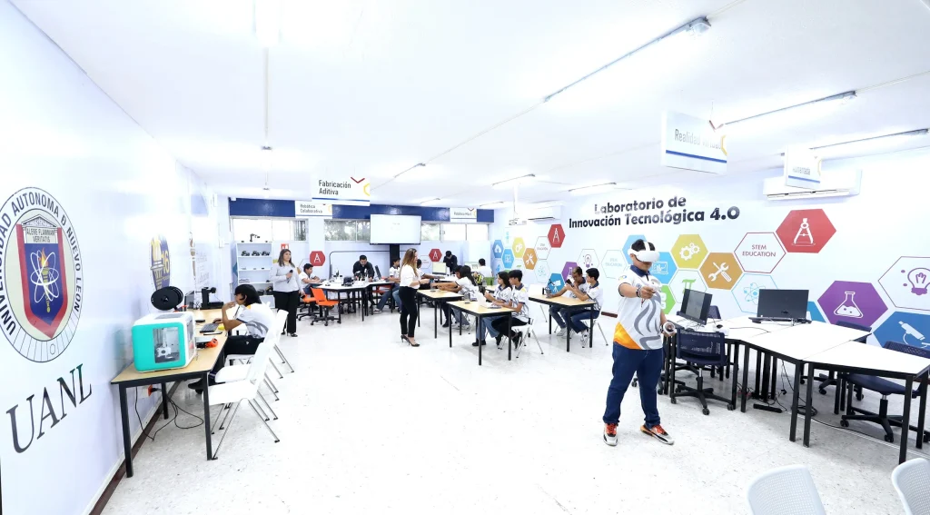 Se suma UANL a iniciativa del bachillerato nacional de la Presidenta Claudia Sheinbaum 4 8W8A2549