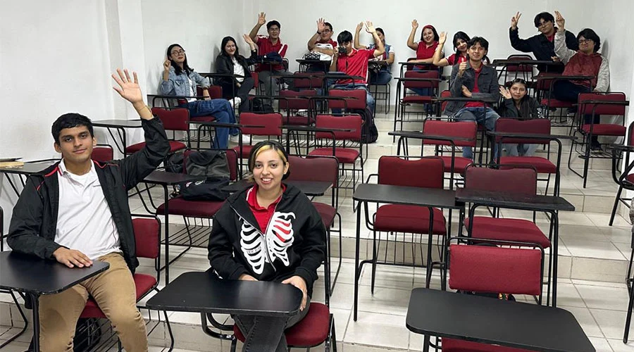 ALUMNOS UT 1a