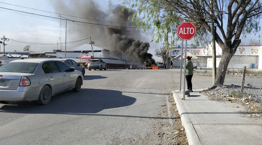 Vocería confirma bloqueos múltiples en Reynosa 1 CAMION 2b