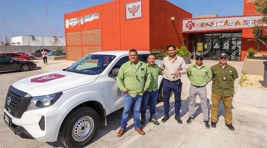 Entrega Carlos Peña Ortiz nueva unidad de transporte a Control y Bienestar Animal Reynosa 1 CARLOS PENA 2